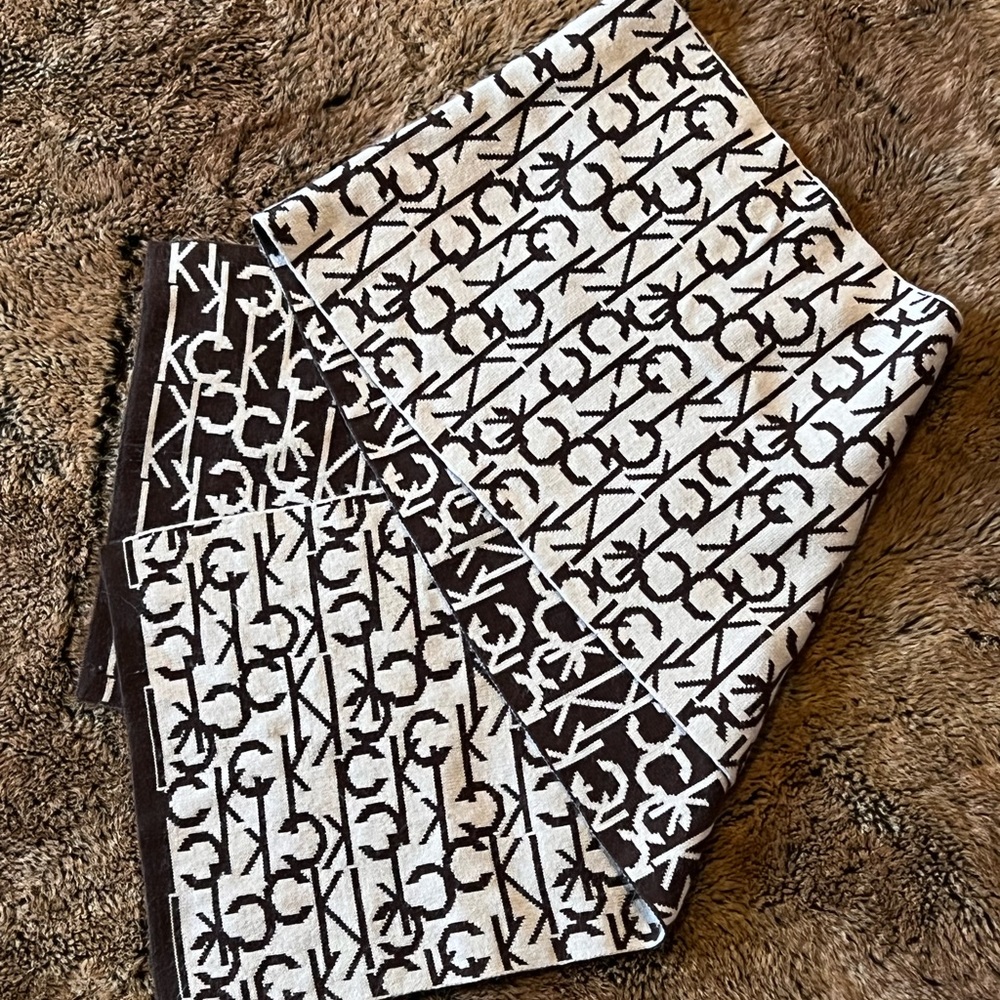 Calvin Klein Scarf